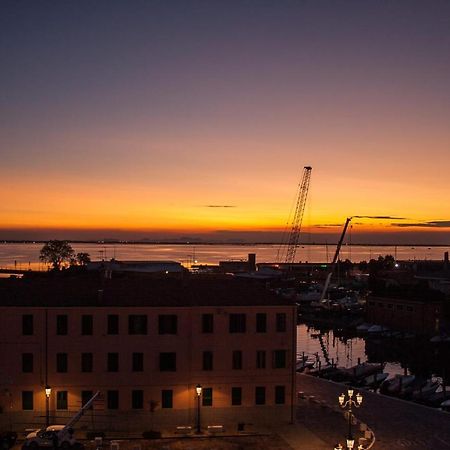 Apartamento Mansarda Settimo Cielo Chioggia Exterior foto