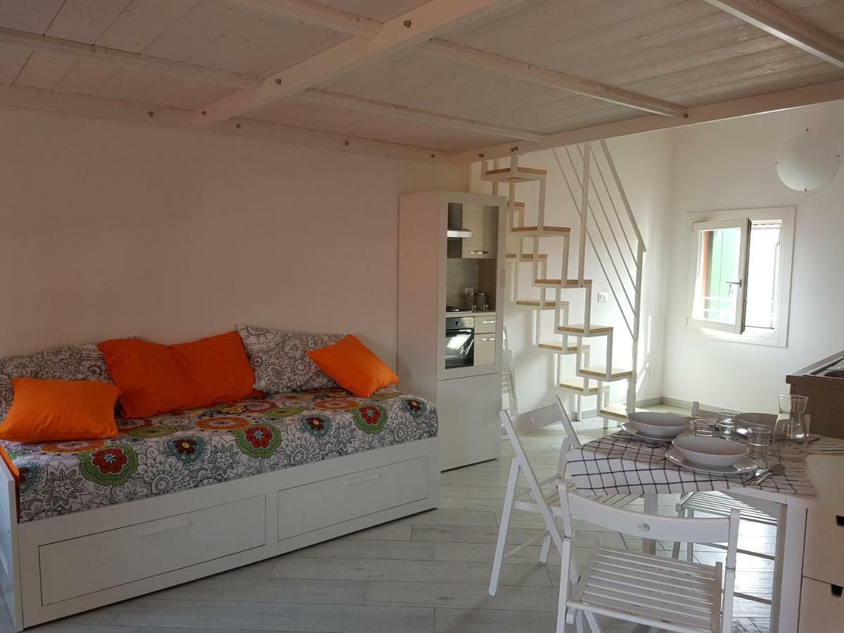 Apartamento Mansarda Settimo Cielo Chioggia Exterior foto