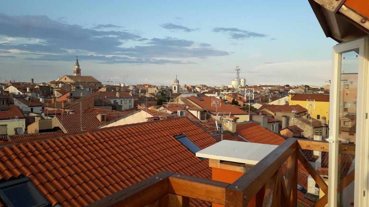 Apartamento Mansarda Settimo Cielo Chioggia Exterior foto